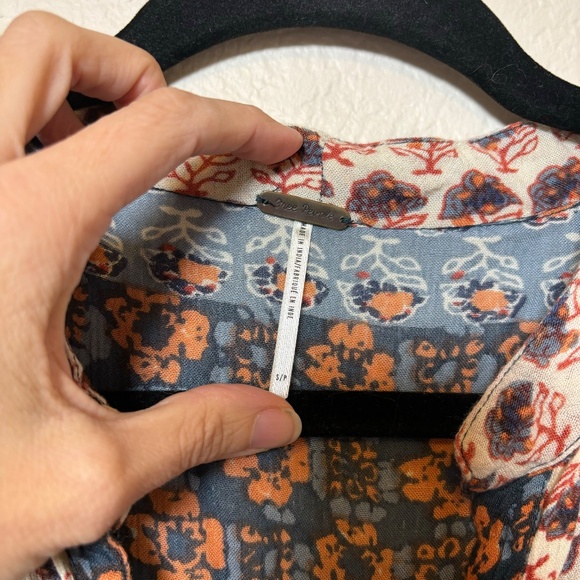 Free People Caravan Top Blue Multi Patchwork Lightweight Blouse Size S - Picture 2 of 5